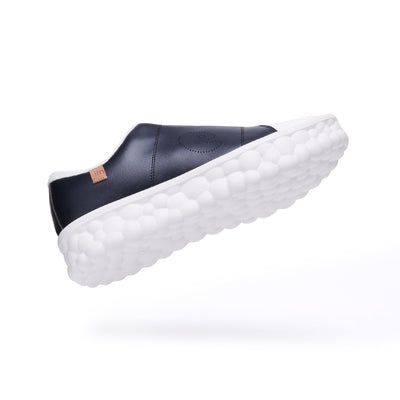 UIN Footwear Women Black & White Las Ramblas I Women Canvas loafers