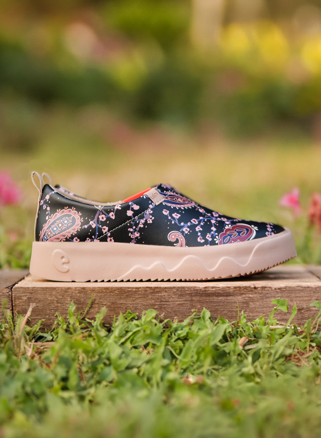 UIN Footwear Australia | Art Painted Travel Shoes – AU UIN Footwear