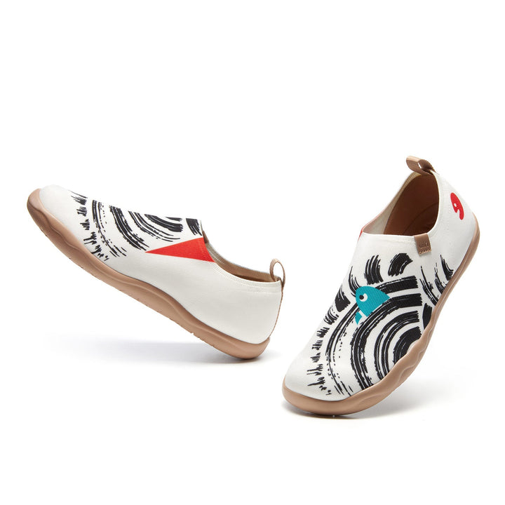 Blue Fish Breaking Waves Toledo A1 Women