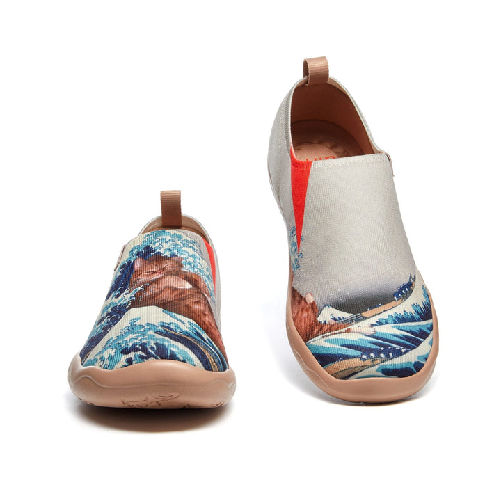 The Great Wave and the Cat 1 Toledo A1 Women