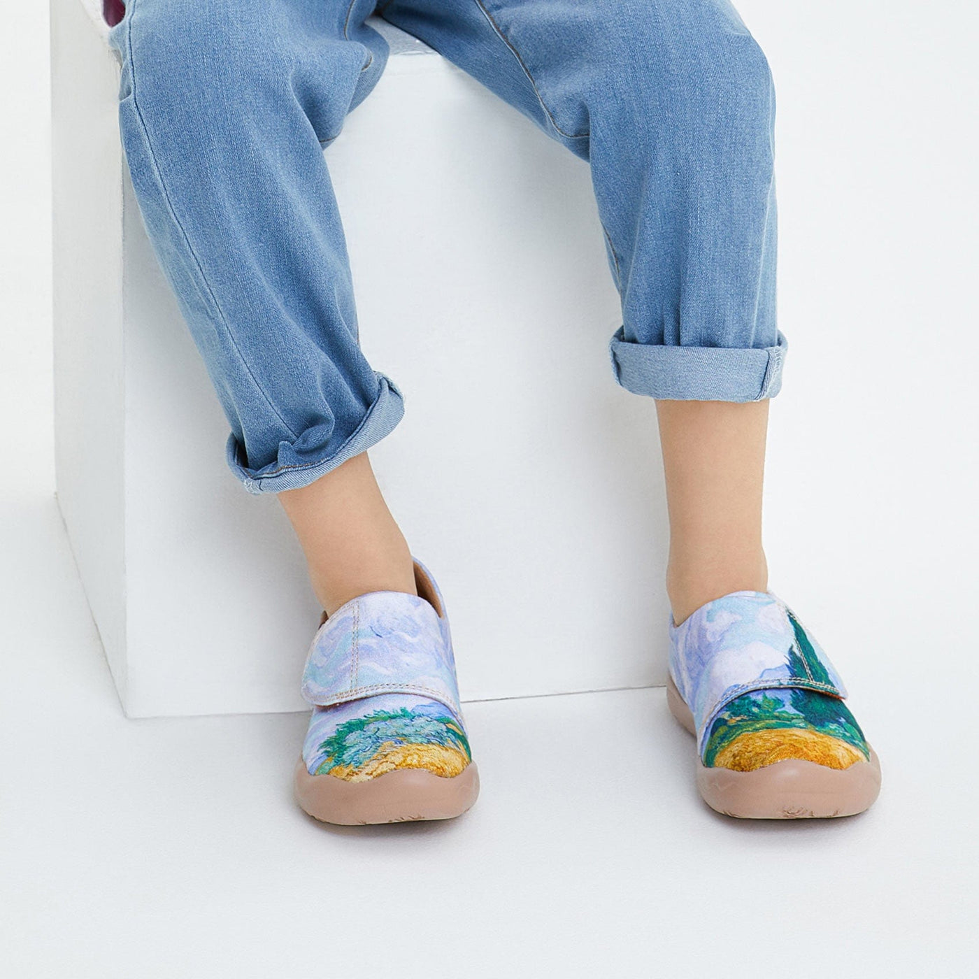 UIN Footwear Kid Van Gogh Wheatfield with Cypresses Kid Canvas loafers