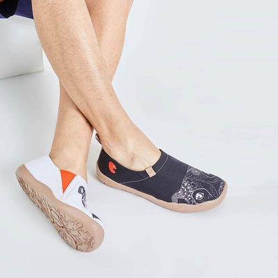 UIN Footwear Men Bulldog Canvas loafers