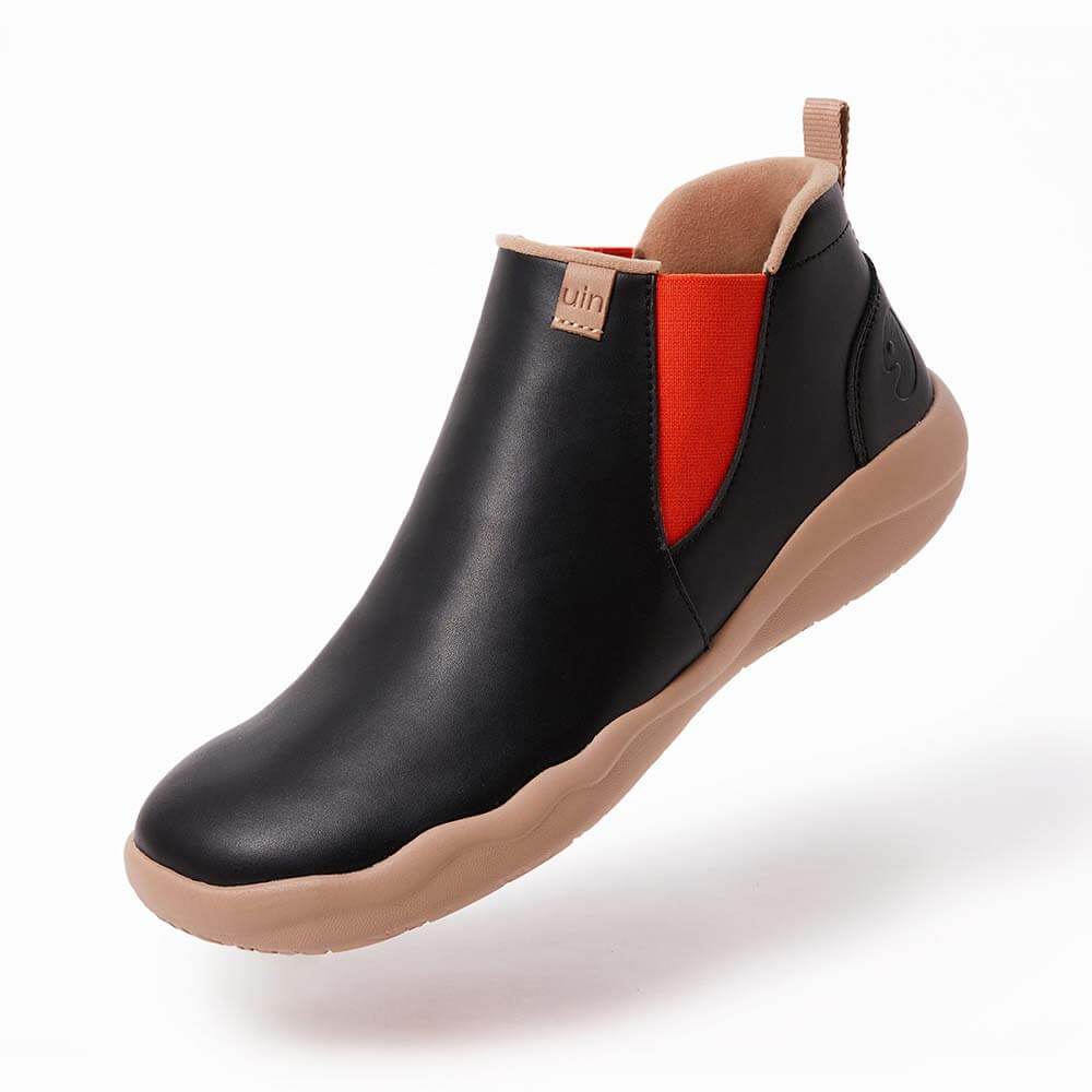 UIN Footwear Men Granada Black Split Leather Chelsea Boots Men Canvas loafers
