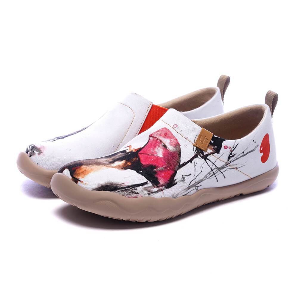 UIN Footwear Women C’est l’Amour Canvas loafers