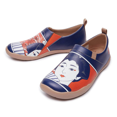 UIN Footwear Women Dancing Geisha Canvas loafers