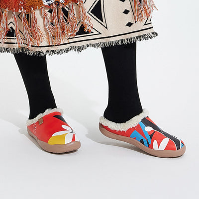 UIN Footwear Women Gorgeous Heroine Malaga Women Canvas loafers