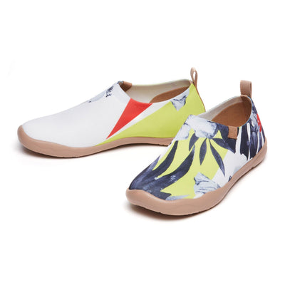 UIN Footwear Women Hibiscus in Full Bloom Toledo I Women Canvas loafers