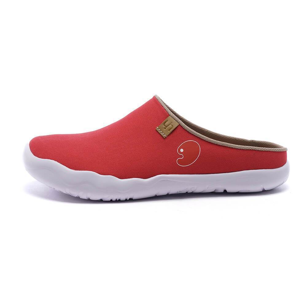 UIN Footwear Women Marbella Red Slipper Canvas loafers