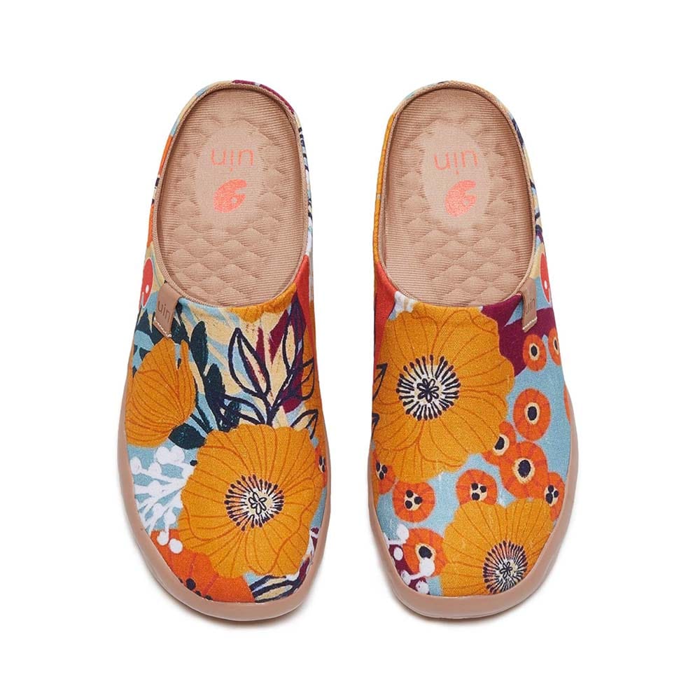 UIN Footwear Women Marigolds Malaga Slipper Canvas loafers