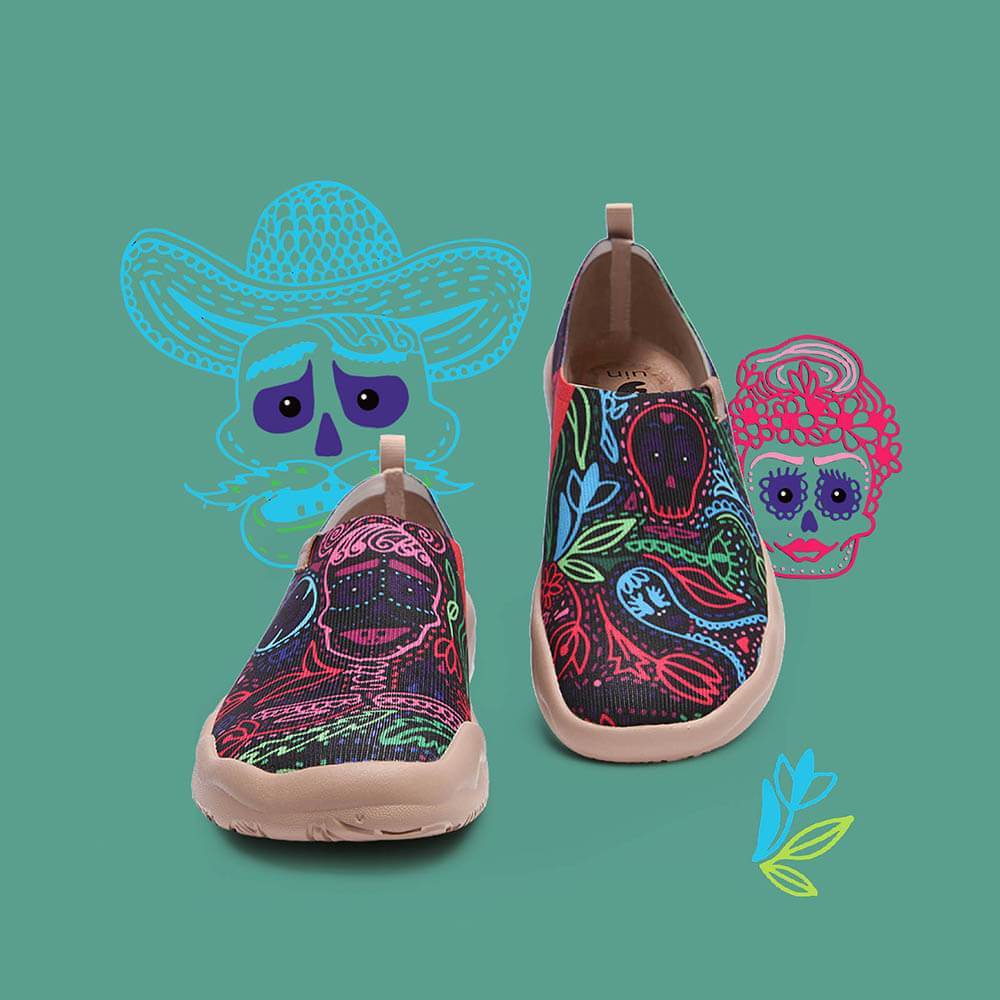 UIN Footwear Women Mundo de los muertos Women Canvas loafers