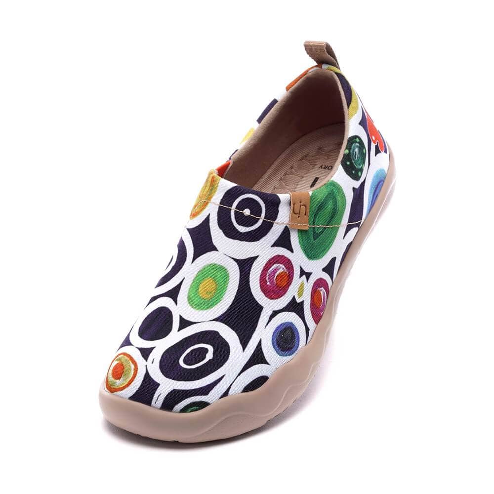 UIN Footwear Women Oopsie Daisy Canvas loafers