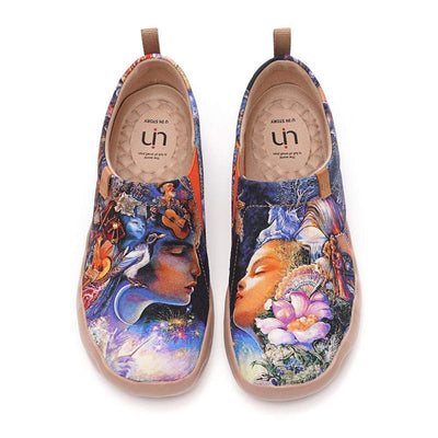 UIN Footwear Women Throw Me a Kiss Canvas loafers