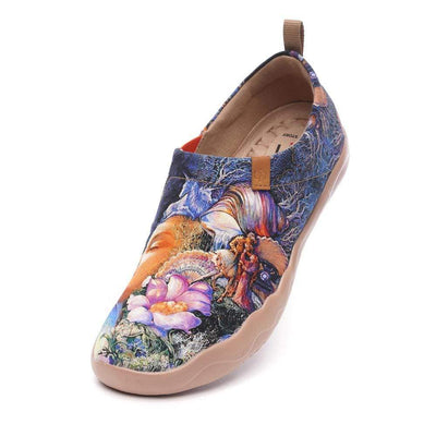 UIN Footwear Women Throw Me a Kiss Canvas loafers