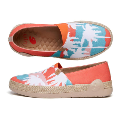 UIN Footwear Women Watercolor Palm Marbella I Women Canvas loafers