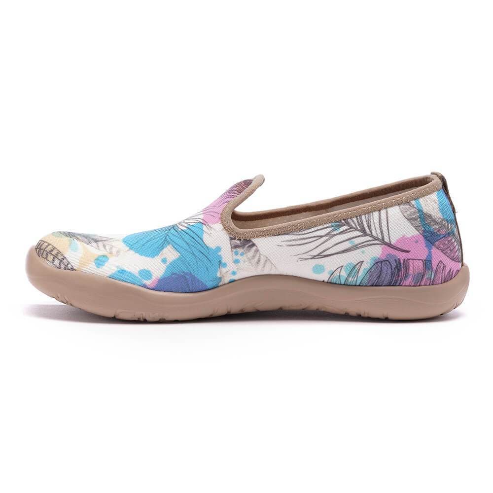 UIN Footwear Women Wave of Summer Canvas loafers